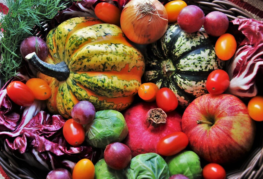התזונה של אנשים עם סוג דם II צריכה להיות מורכבת מירקות ופירות. 